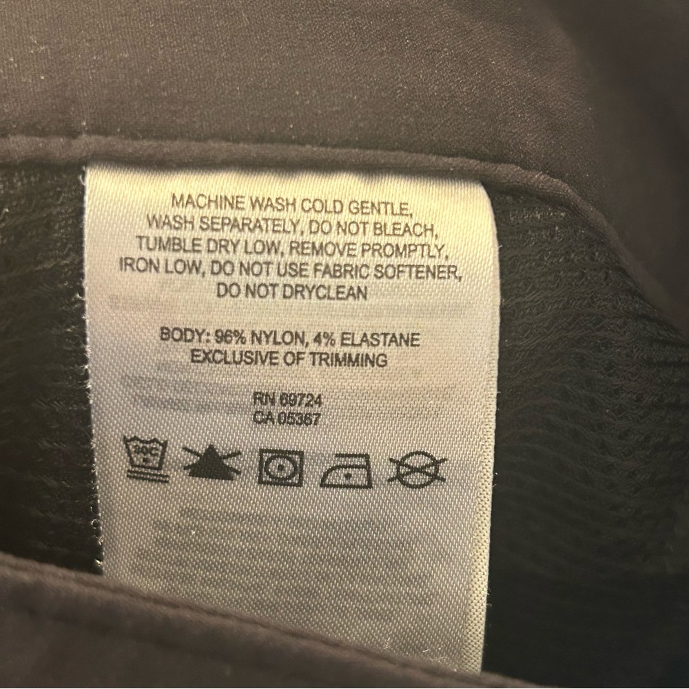 Columbia Omni-Shield Women’s Black Capri Pants Size 12 - Picture 3 of 8